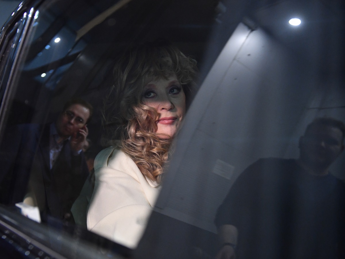 Алла Пугачева Назад дорогие нет: сбежавшую Пугачеву больше не ждут в России