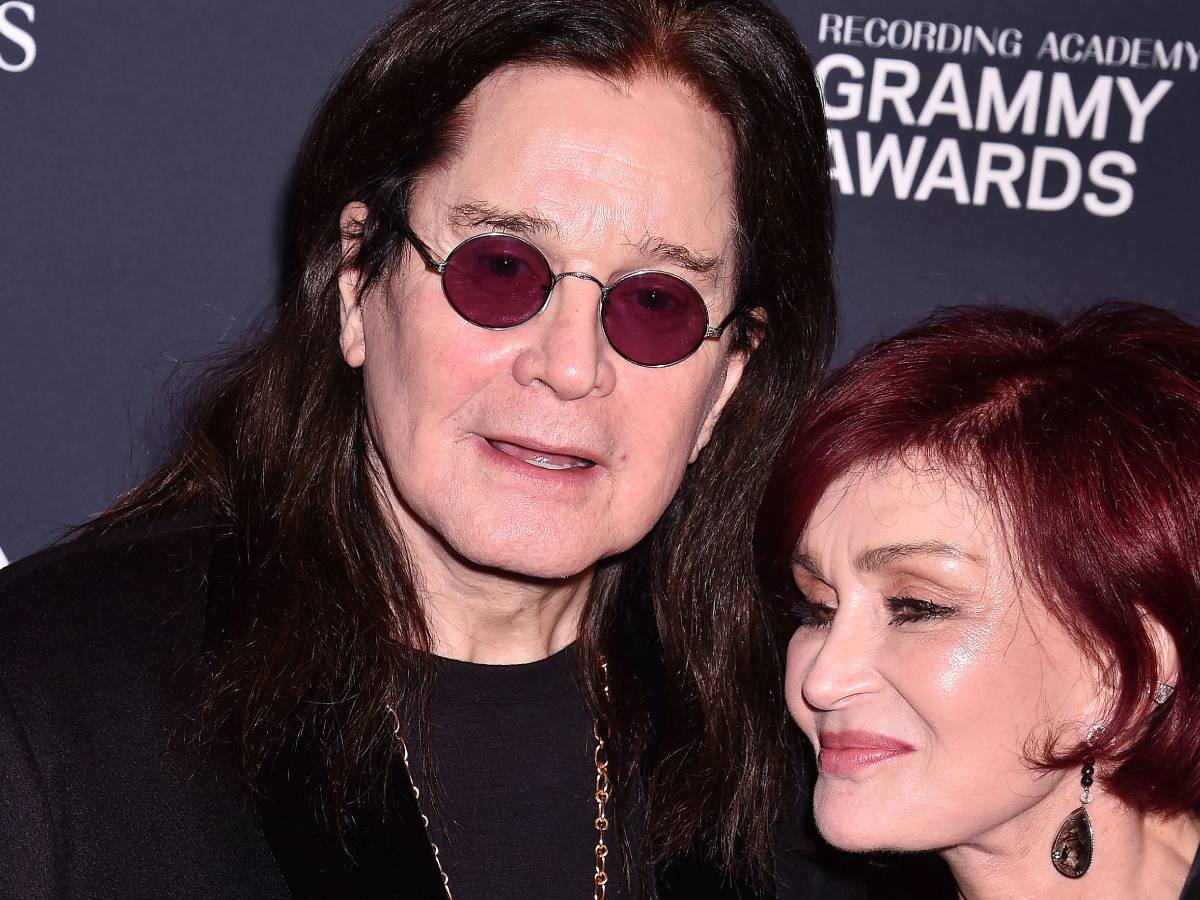Оззи и Шэрон Осборн Фронтмен группы Black Sabbath принял одно из самых трудных решений в своей жизни