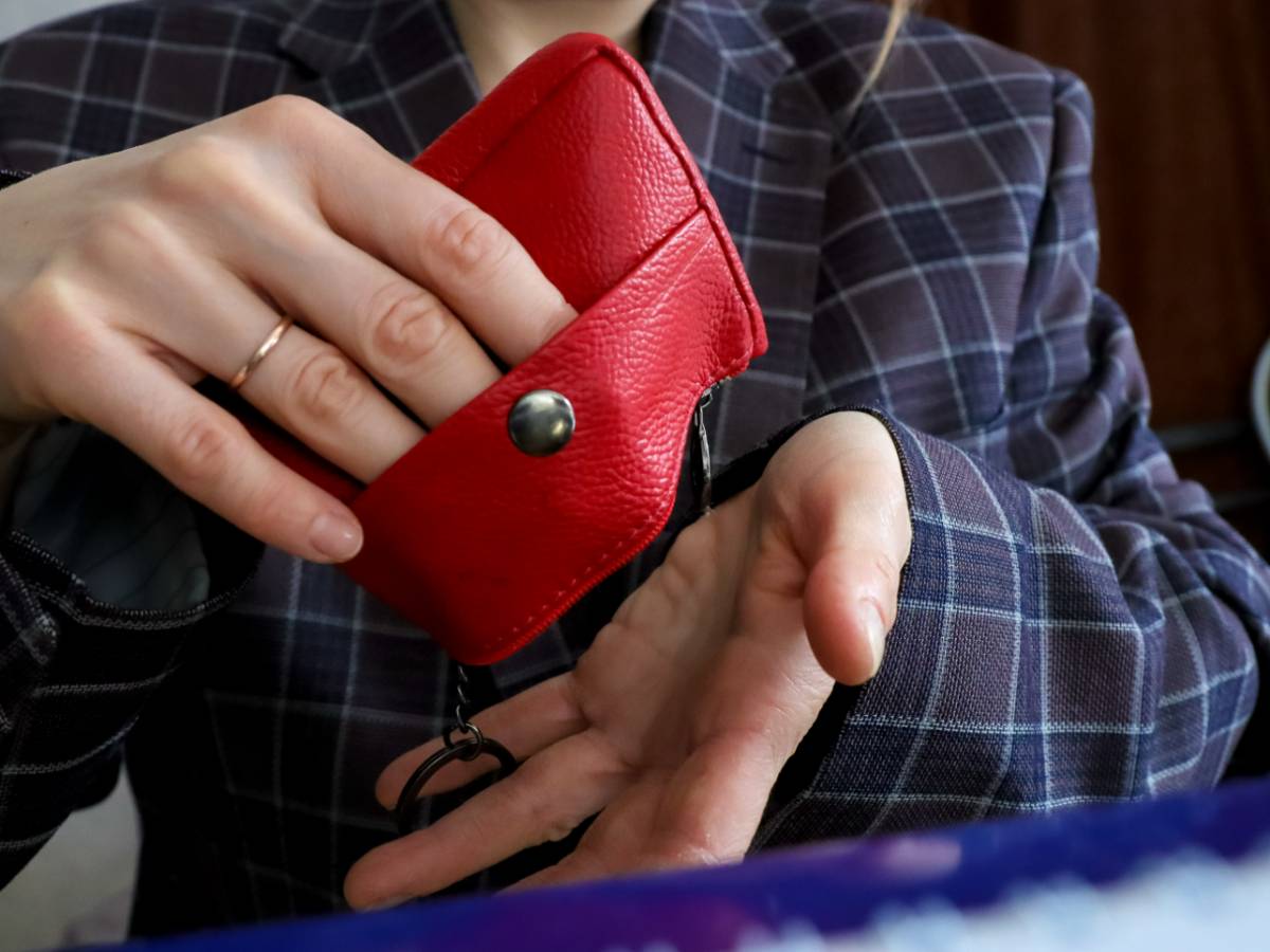 Юрист разъяснил все детали Уже в июле россияне потеряют привычные пенсии: как быть и что делать?