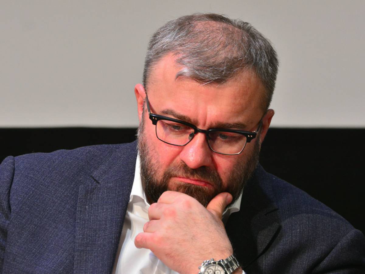 Михаил Пореченков 18-летняя дочь Пореченкова устроила ДТП: пострадавший в больнице
