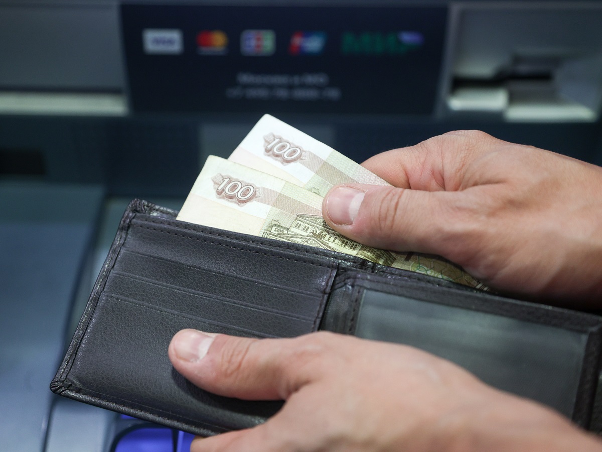 Деньги Вместо карманных денег: вот как может зарабатывать ваш ребенок-подросток