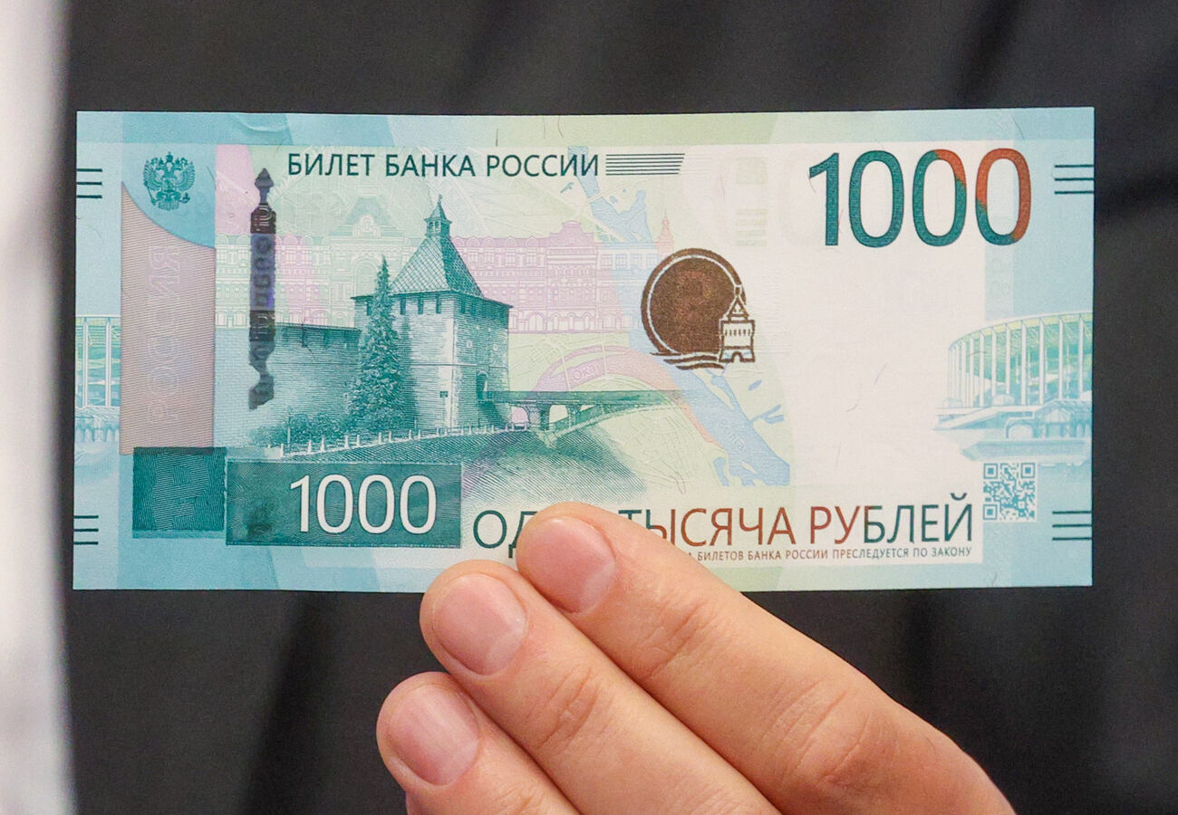 Деньги Рискуете задолжать банку: специалист рассказал об опасности неиспользуемых кредитных карт